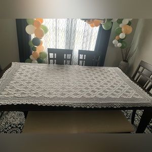 Hand made crotched tablecloth